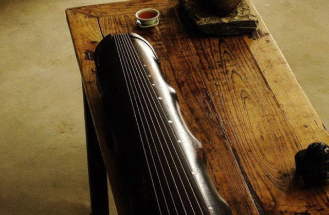 绥化市古琴蕴含的传统文化，一把古琴制备出来要两年的时间